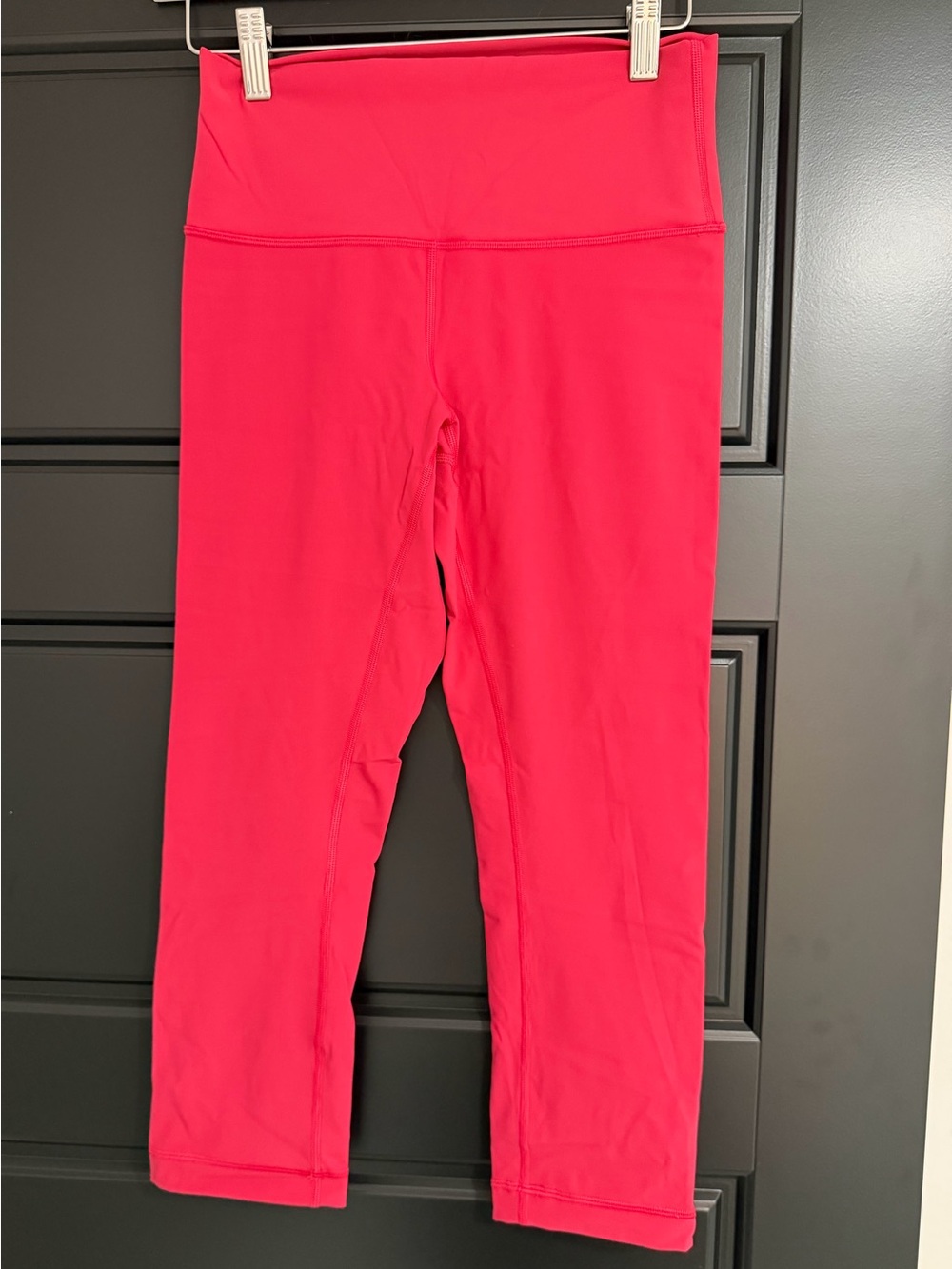Lululemon Bright Pink Red High Rise Crop Leggings Size 6
